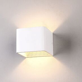 Настенный светодиодный светильник Corudo LED MRL LED 1060 белый